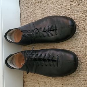 Sz 10 Black men's  fossil lace ups